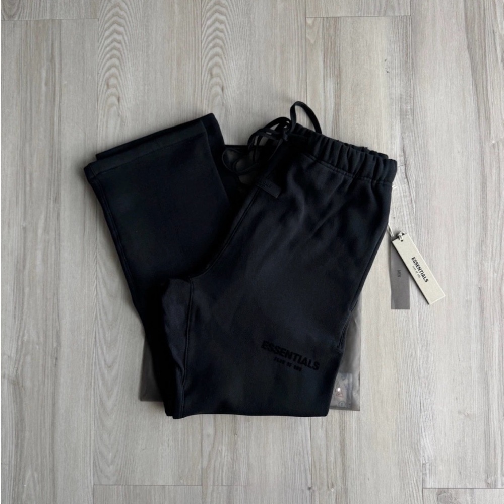Fear of God Essentials Relaxed Sweatpants Stretch Limo NEW